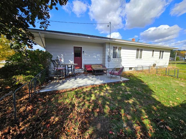 184 Sloan Street, Newport City, VT 05855