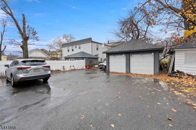 263 Stiles St, Elizabeth City, NJ 07208