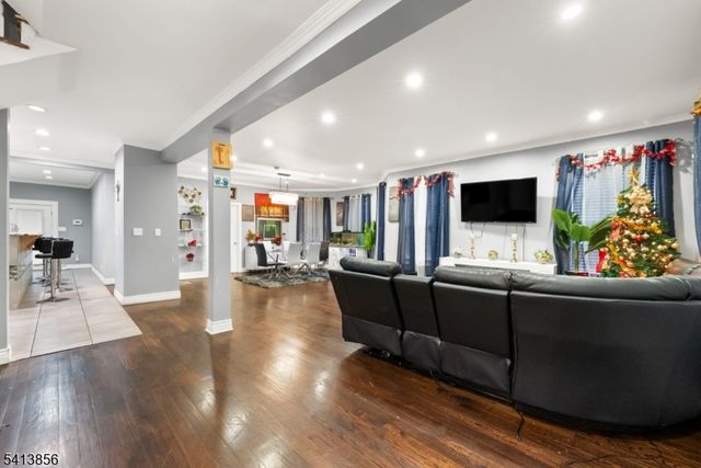 263 Stiles St, Elizabeth City, NJ 07208