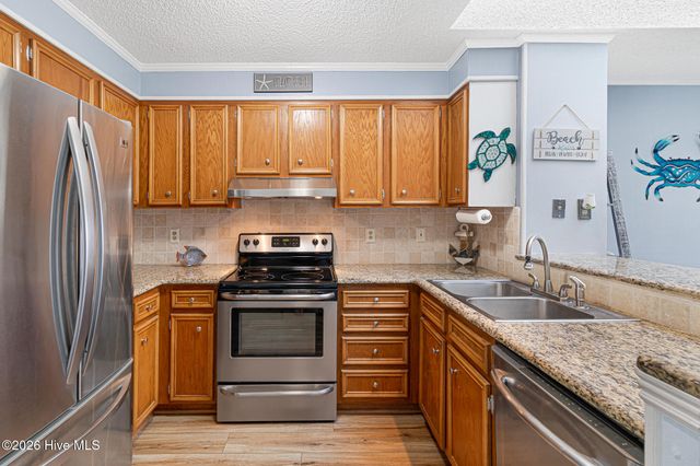 2308 W Fort Macon Road 302 H, Atlantic Beach, NC 28512