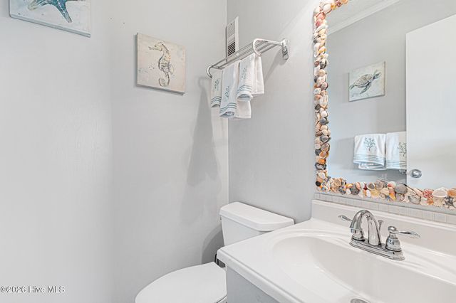 2308 W Fort Macon Road 302 H, Atlantic Beach, NC 28512