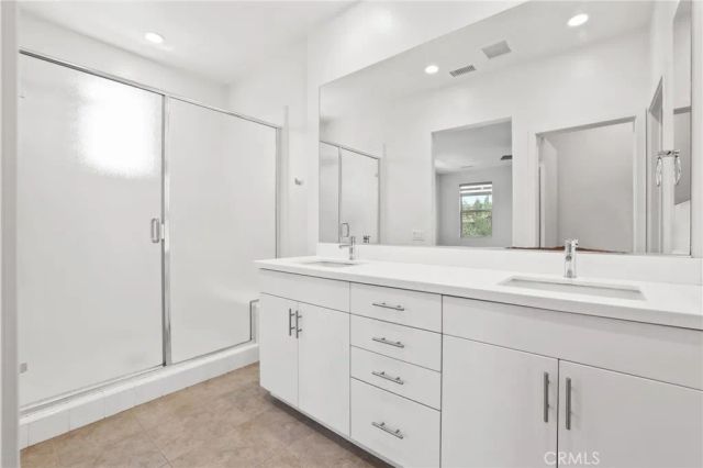 21 Savannah, Lake Forest, CA 92630
