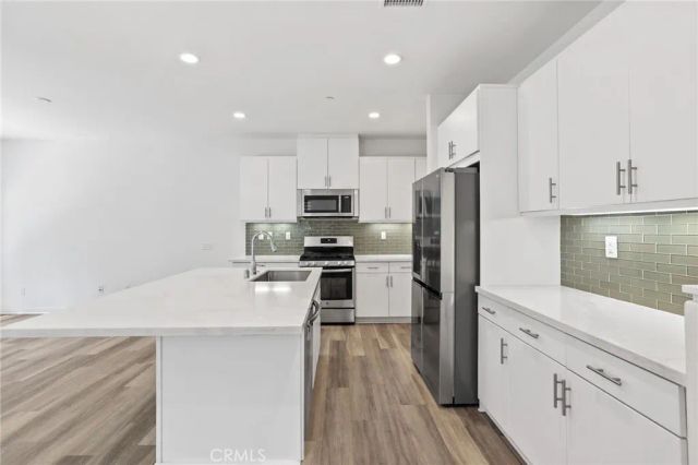 21 Savannah, Lake Forest, CA 92630