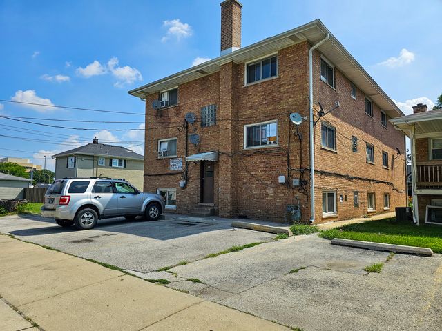 112 N 12th Avenue 3, Melrose Park, IL 60160