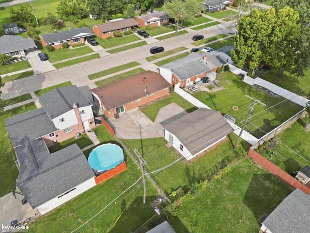 43016 Penny Drive, Sterling Heights, MI 48314
