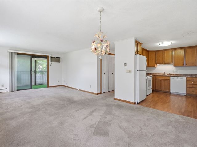 12 Candlewood Ln 1-1, Dennis, MA 02639