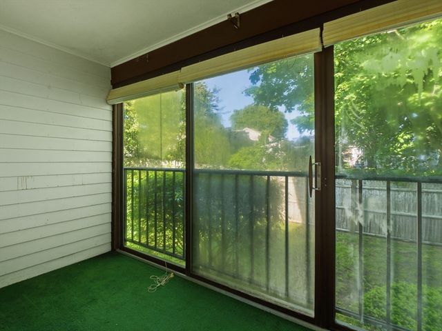 12 Candlewood Ln 1-1, Dennis, MA 02639