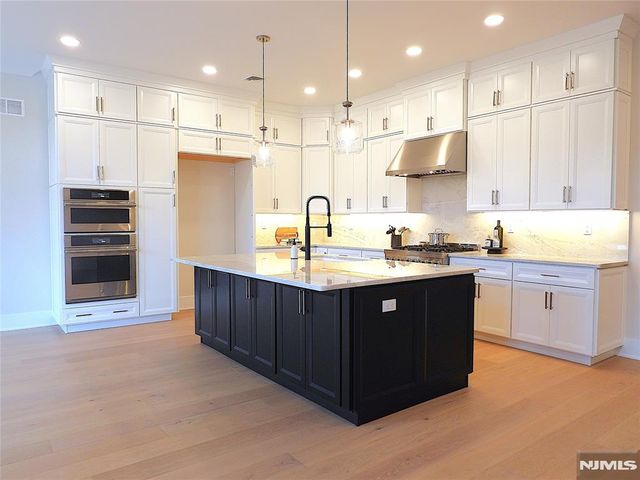 72 Woodmont Circle, River Vale, NJ 07675