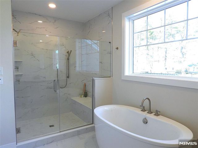 72 Woodmont Circle, River Vale, NJ 07675