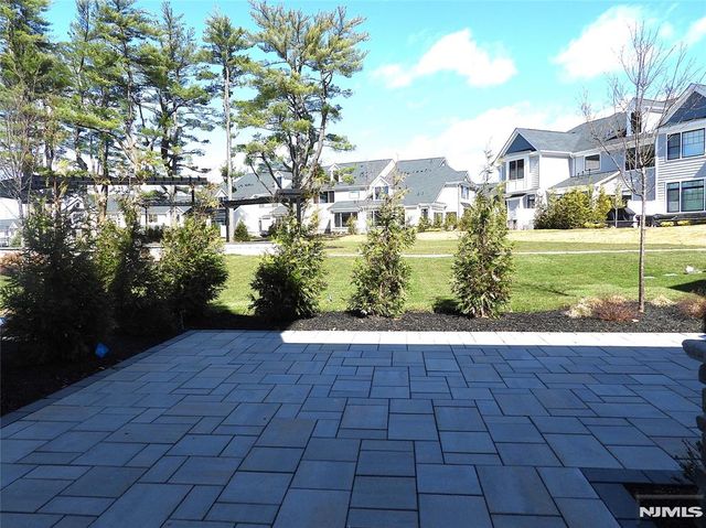 72 Woodmont Circle, River Vale, NJ 07675