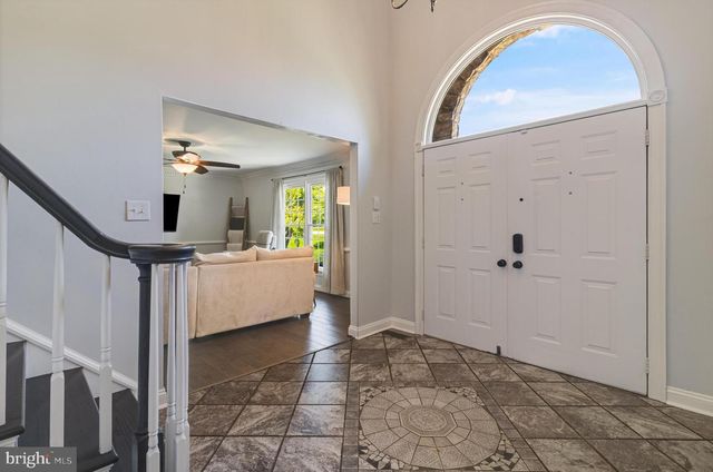 2428 PIMPERNEL DR, Waldorf, MD 20603