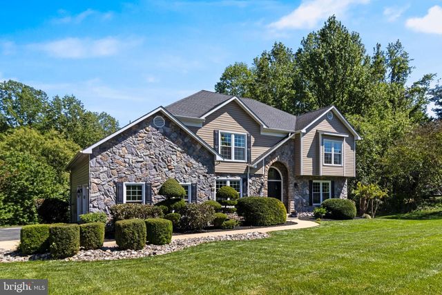 2428 PIMPERNEL DR, Waldorf, MD 20603