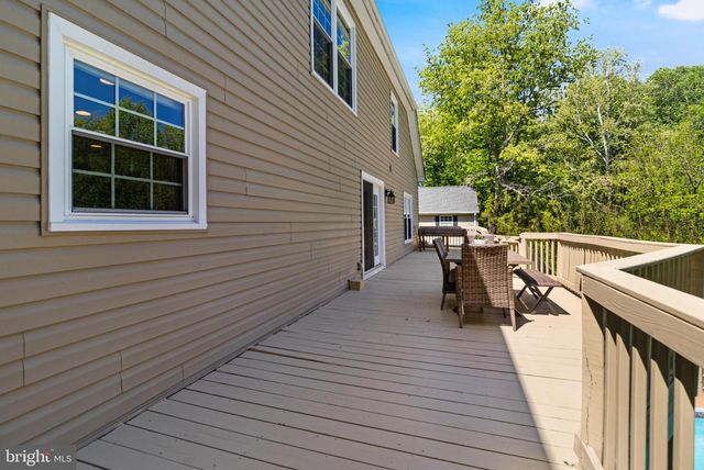 2428 PIMPERNEL DR, Waldorf, MD 20603