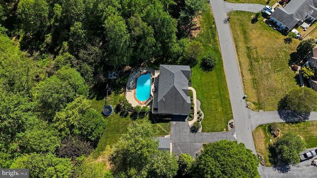 2428 PIMPERNEL DR, Waldorf, MD 20603