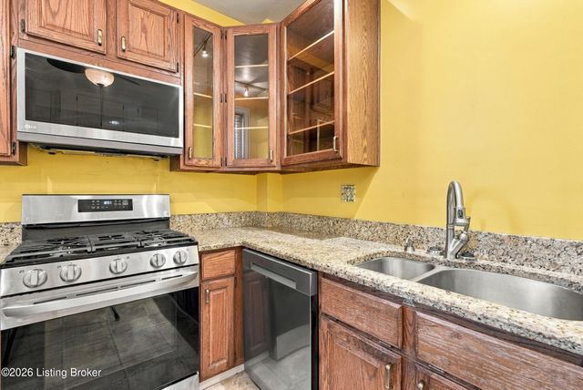 420 W Breckinridge St APT C4, Louisville, KY 40203