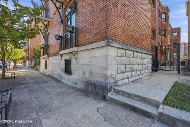 420 W Breckinridge St APT C4, Louisville, KY 40203