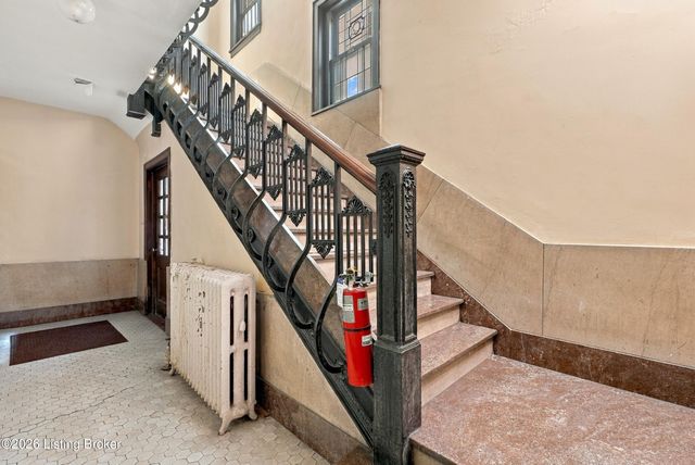 420 W Breckinridge St APT C4, Louisville, KY 40203