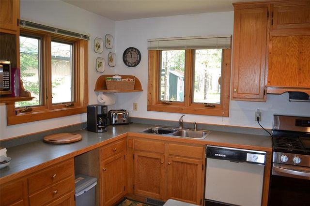 8641 Toutant Road, Hayward, WI 54843