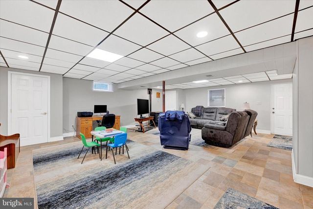 3827 PROCTOR LN, Baltimore, MD 21236