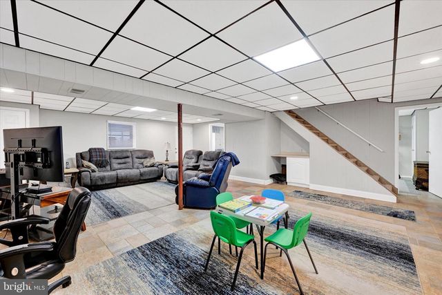 3827 PROCTOR LN, Baltimore, MD 21236