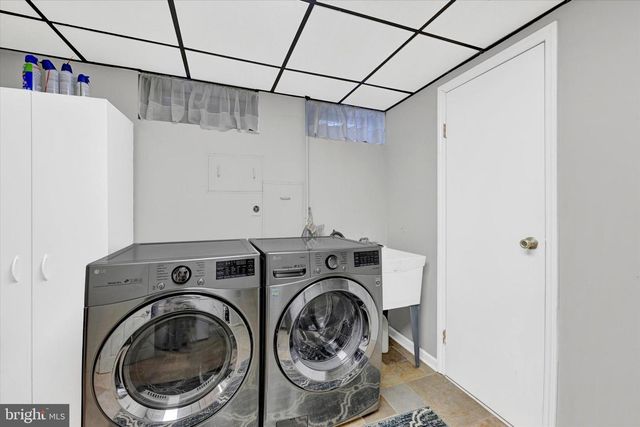 3827 PROCTOR LN, Baltimore, MD 21236