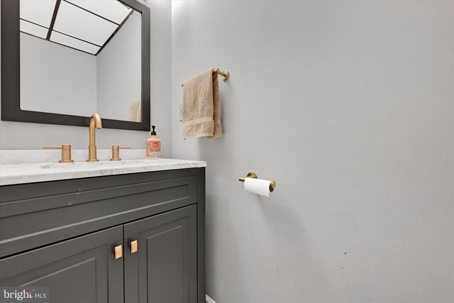 3827 PROCTOR LN, Baltimore, MD 21236