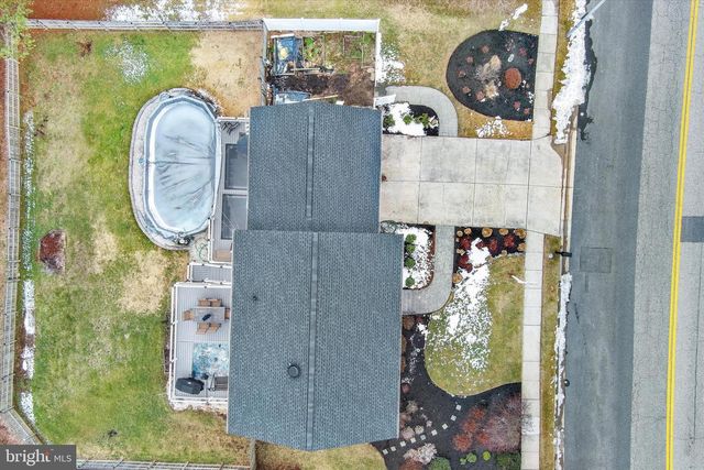 3827 PROCTOR LN, Baltimore, MD 21236