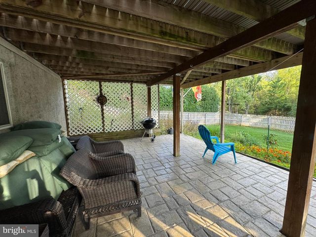 3827 PROCTOR LN, Baltimore, MD 21236