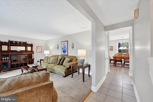 3827 PROCTOR LN, Baltimore, MD 21236