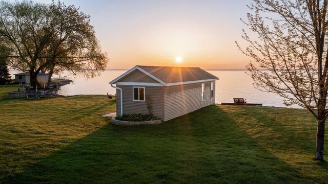 7878 S US HWY 45, Oshkosh, WI 54902