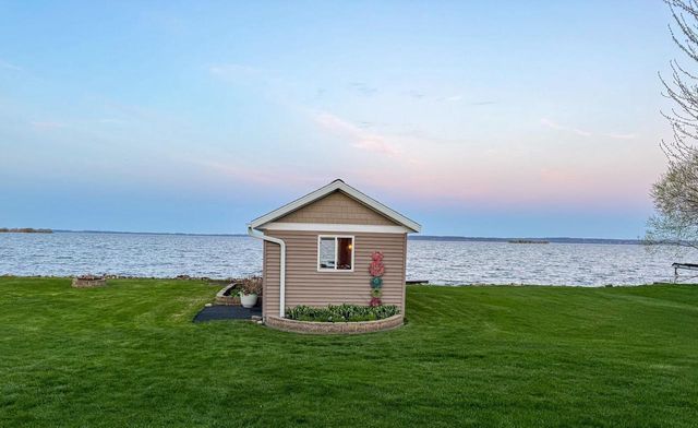 7878 S US HWY 45, Oshkosh, WI 54902