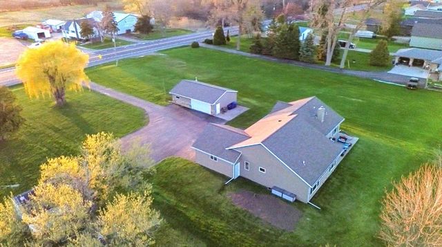 7878 S US HWY 45, Oshkosh, WI 54902