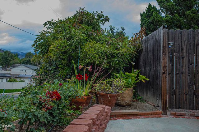 9010 Mulberry Drive, Sunland, CA 91040