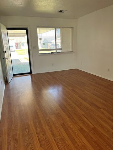 1432 SW 60th Street, Oklahoma City, OK 73159