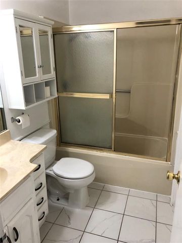 1432 SW 60th Street, Oklahoma City, OK 73159