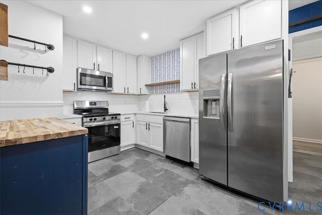 2500 Lee St, Hopewell, VA 23860