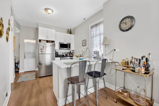 2545 W North Avenue 3R, Chicago, IL 60647