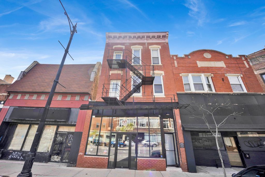 2545 W North Avenue 3R, Chicago, IL 60647