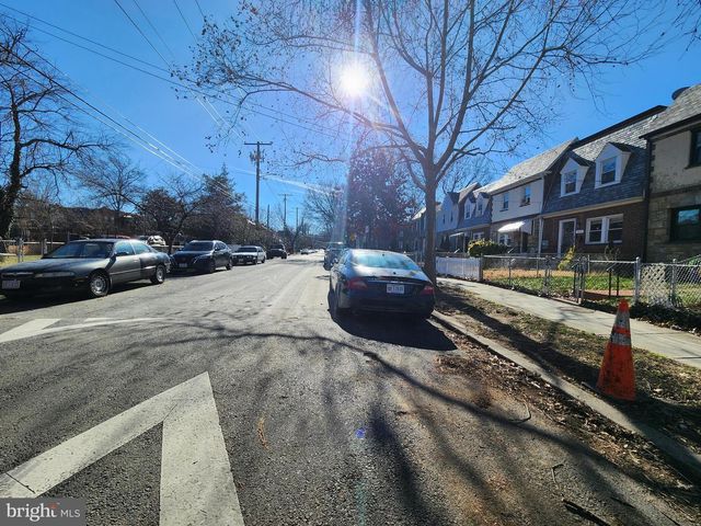 1410 19TH ST SE, Washington, DC 20020