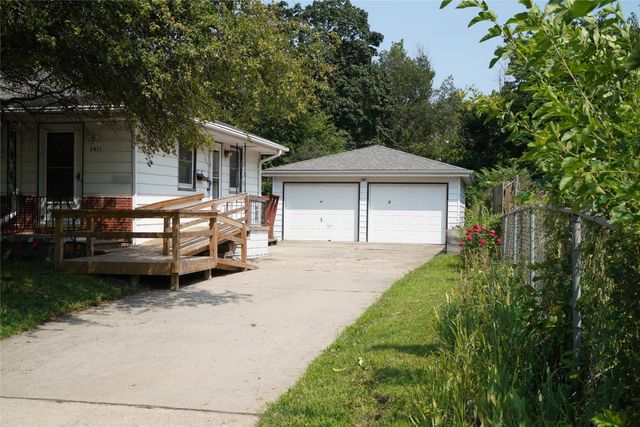 3411 E 29th Street, Des Moines, IA 50317