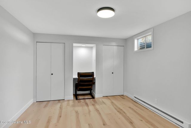 1810 W Honeysuckle AVE, Hayden, ID 83835