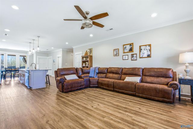 100 Simms Street, Moulton, AL 35650