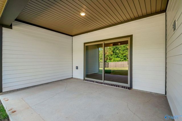 122 Southern Trail, Huntsville, AL 35811
