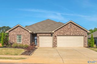 122 Southern Trail, Huntsville, AL 35811