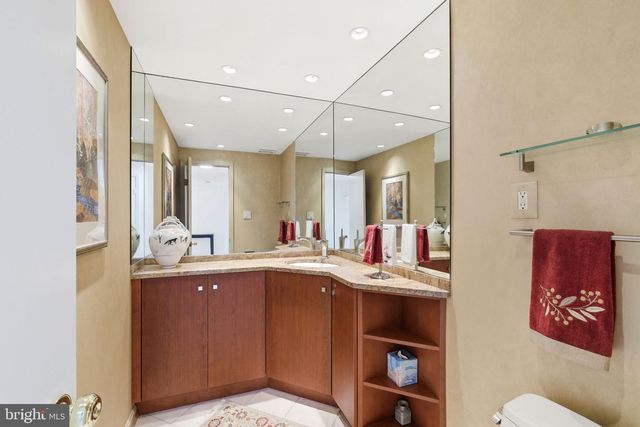 1106 PIPESTEM PL, Potomac, MD 20854