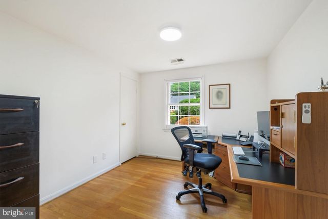 1106 PIPESTEM PL, Potomac, MD 20854
