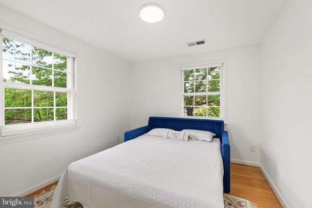 1106 PIPESTEM PL, Potomac, MD 20854