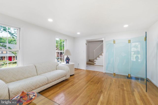 1106 PIPESTEM PL, Potomac, MD 20854