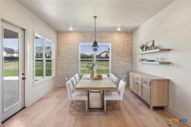 227 Glenview Circle, Belton, TX 76513