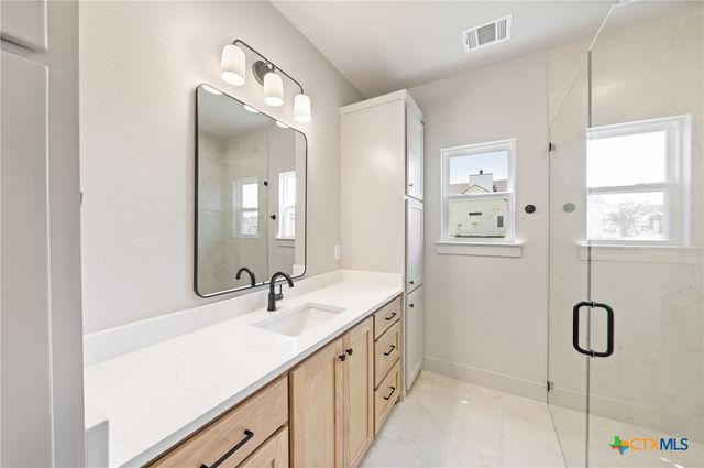227 Glenview Circle, Belton, TX 76513